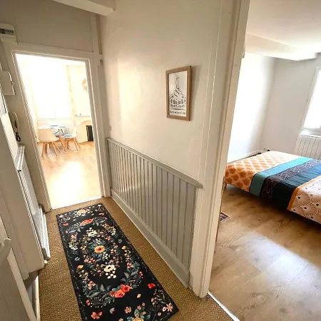 L'erable - Calme En Plein Centre - 1er Etage