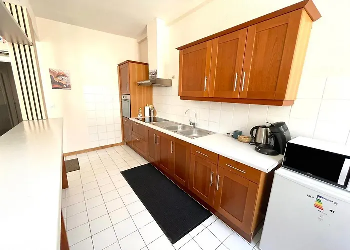 L'erable - Calme En Plein Centre - 1er Etage